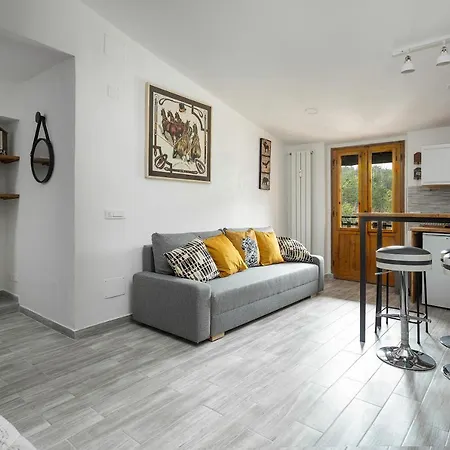 Loft Deluxe Magnolia -